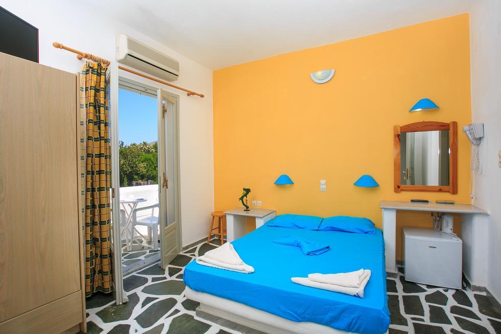 Ampeli Apartments Páros Cameră foto